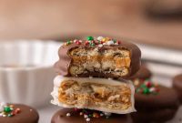 Easy No-Bake Ritz Peanut Butter Chocolate Sandwiches