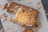 Golden Banana Pecan Bread with Sweet Streusel Topping