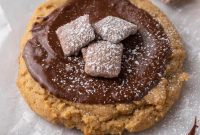 Crumbl Peanut Butter Muddy Buddy Cookie Fusion