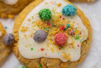 Homemade Crumbl Berry Crunch Cookie Perfection