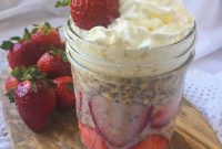 Dreamy Strawberry Overnight Oats