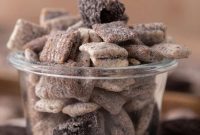 Ultimate Cookies and Cream Muddy Buddies