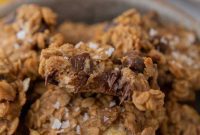 Wholesome Banana Oat Cookies