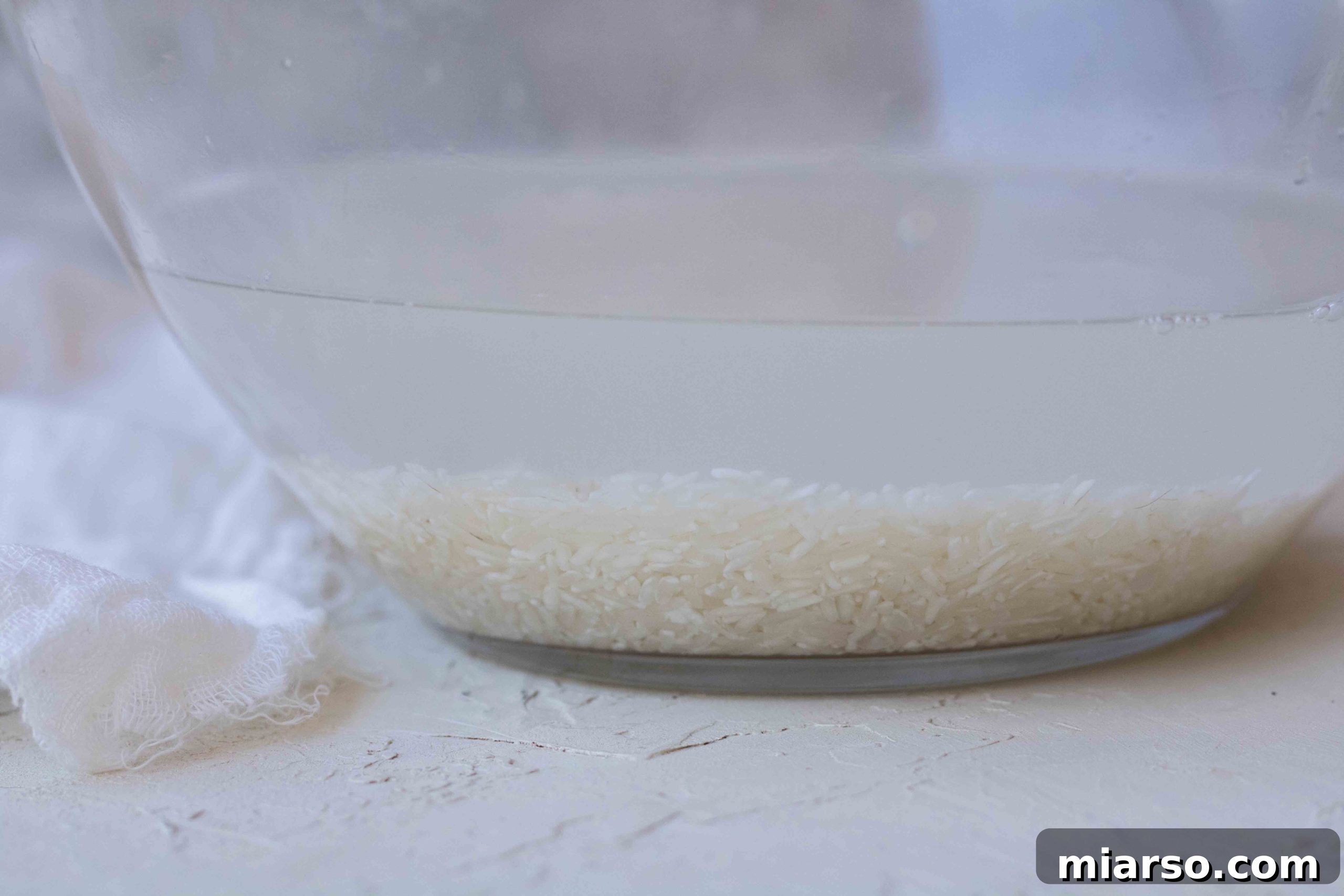 Fluffy White Rice: Stovetop Perfection Made Easy 9 img 10031 8 scaled