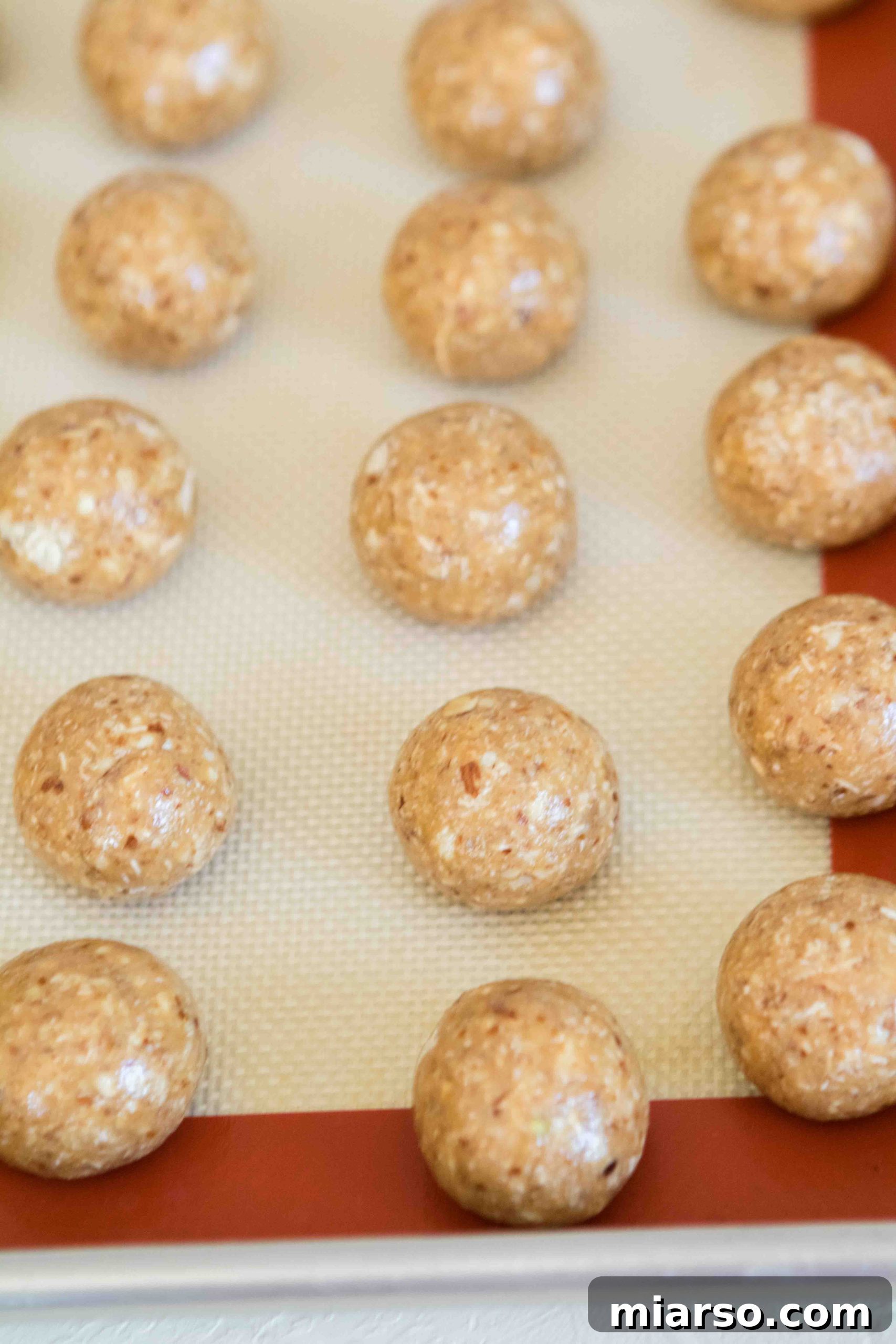 How to make no bake energy balls, step by step process
