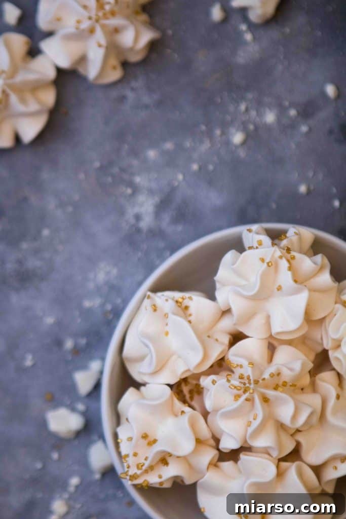 Simple vanilla meringue