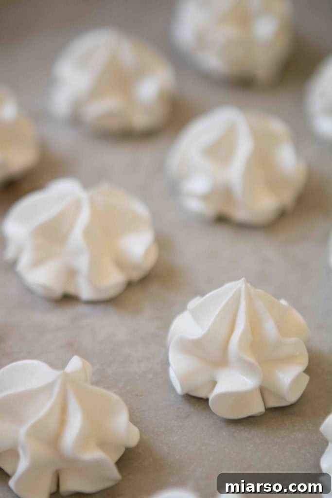 Leftover egg whites meringue cookies