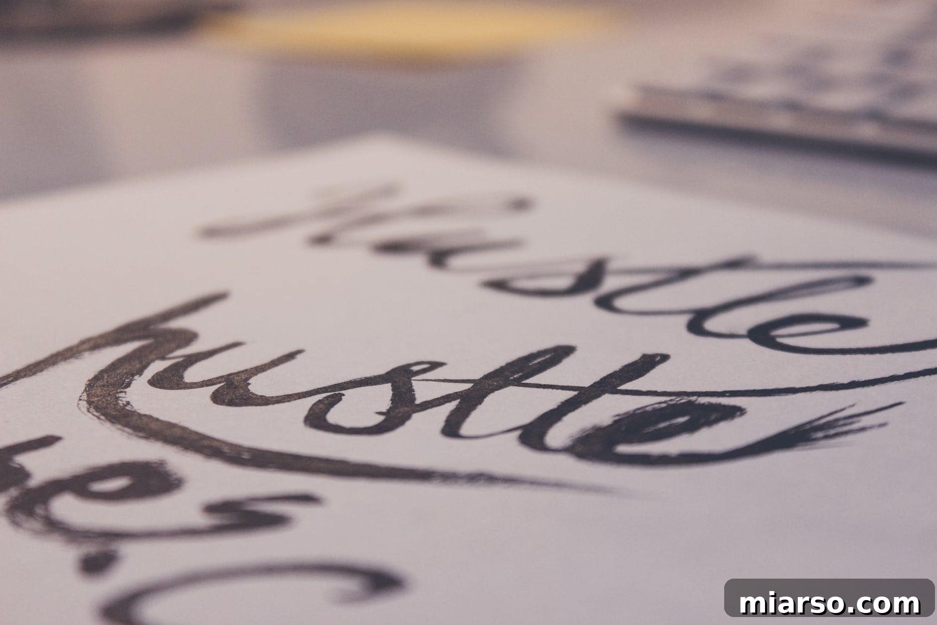A food blogger focused on growing their blog audience to attract brand partnerships and receive free products.