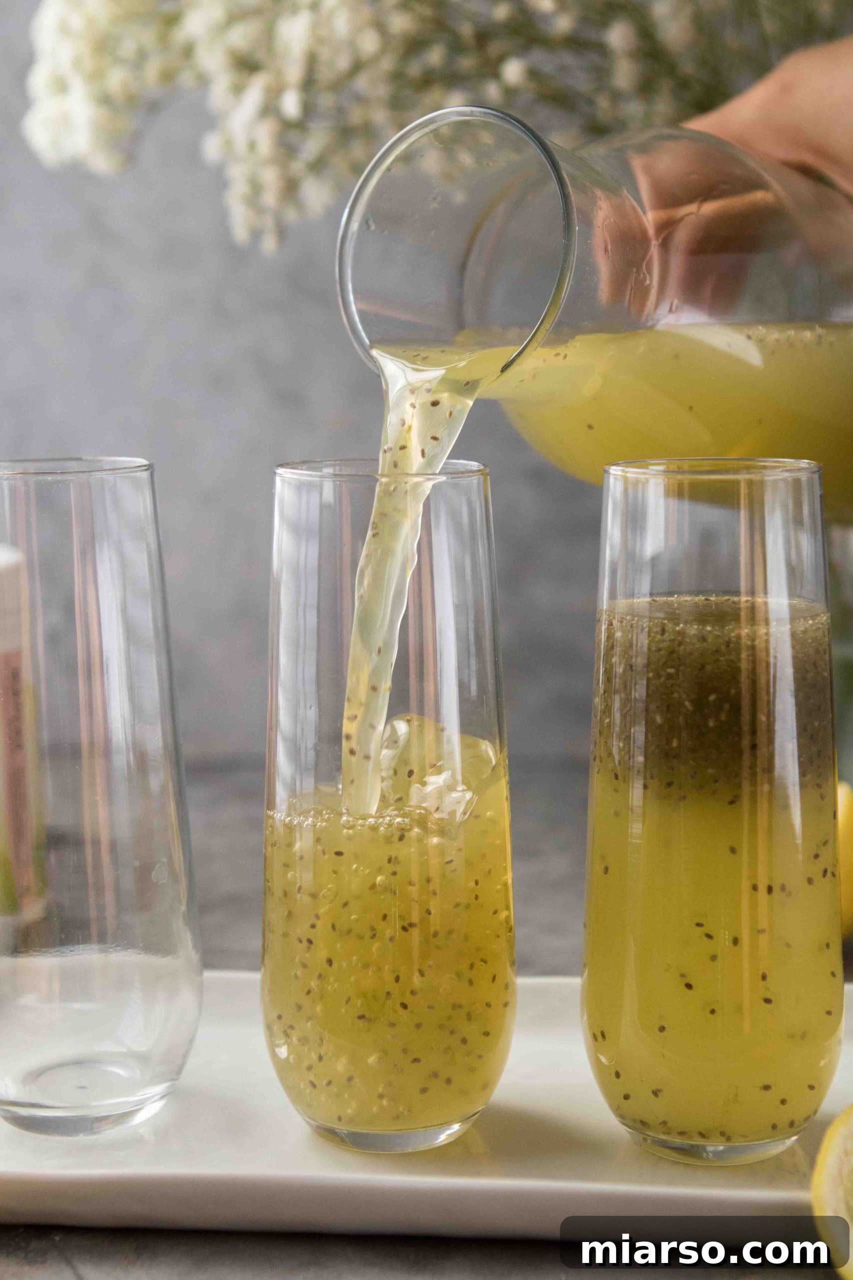 Summertime keto lemonade with matcha