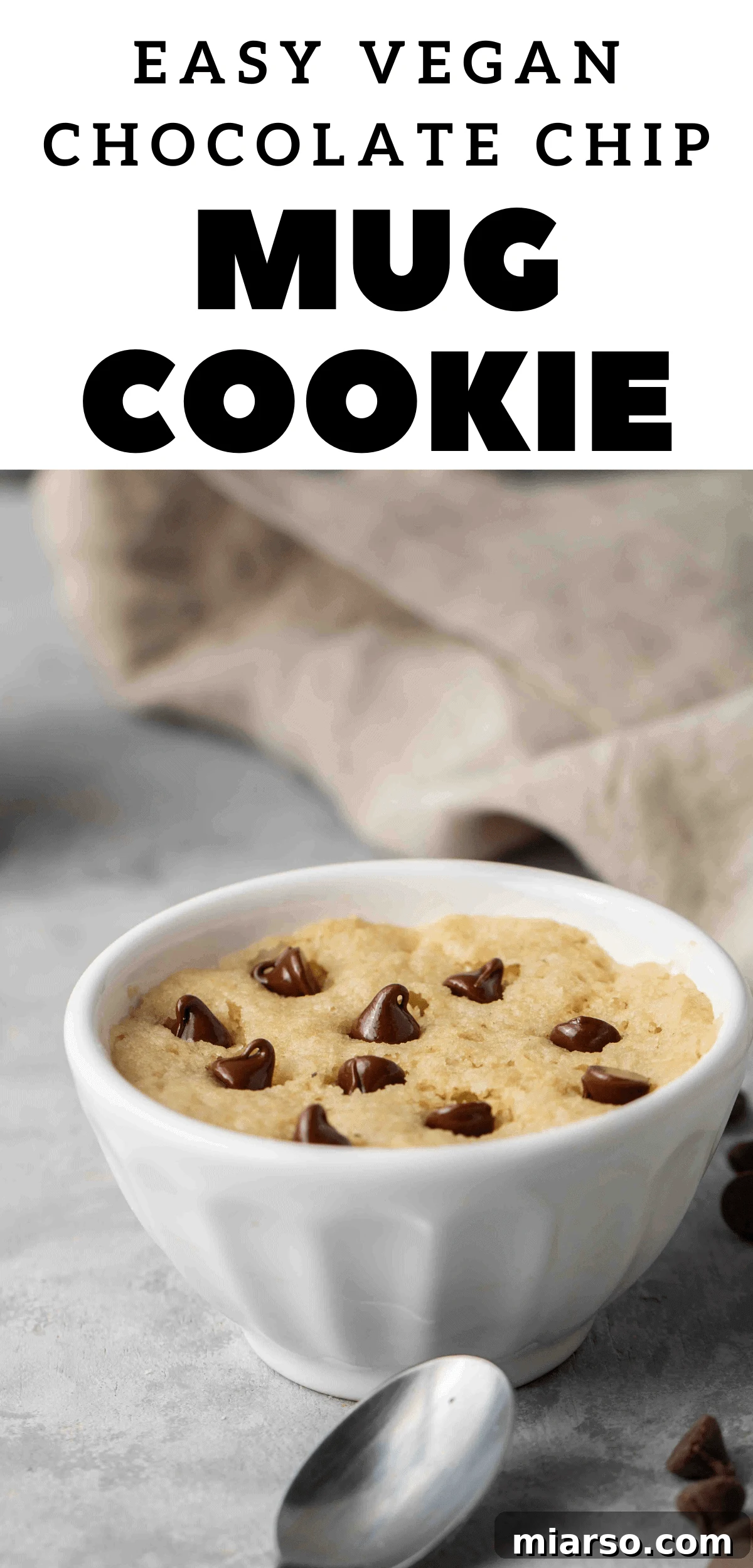 Another Pinterest pin image for the healthy chocolate chip vegan mug cookie, highlighting its quick preparation time.