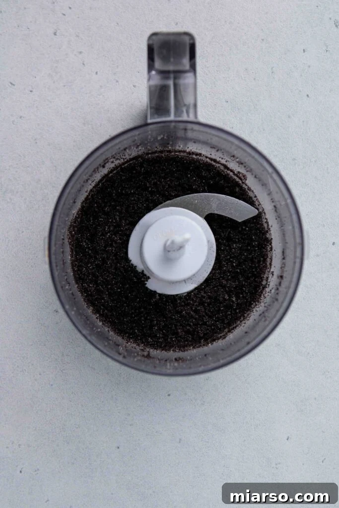 Mini Chocolate Cheesecakes Pure Creamy Indulgence 6 How to make oreo cheesecake crust