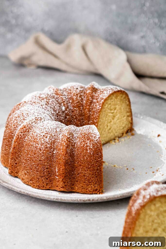 Velvety Vanilla Bundt Perfection 15 Sliced bundt cake close up