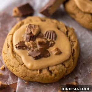 Crumbl's Ultimate Reese's Peanut Butter Cookie 10 Crum Reese's cup cookies
