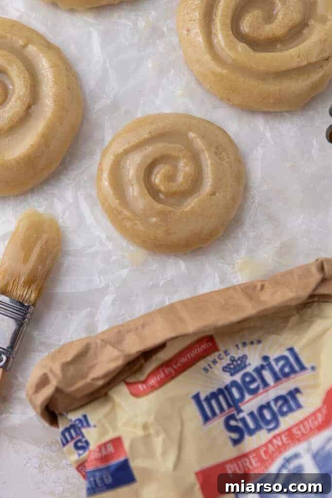 Imperial sugar featuring honey bun cookie