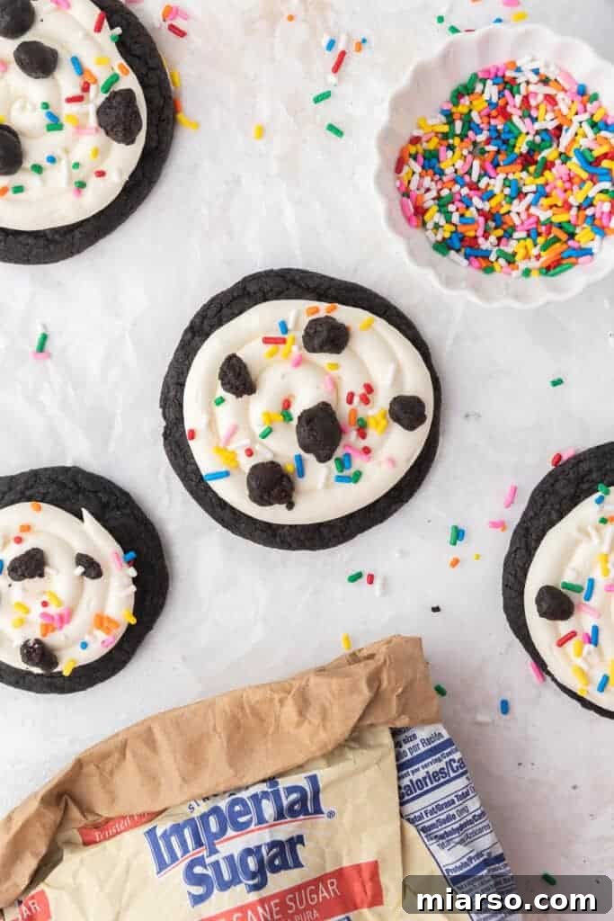 Imperial Sugar Oreo cookies