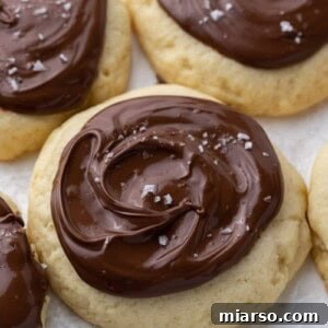 Crumbl hazelnunt sea salt cookie