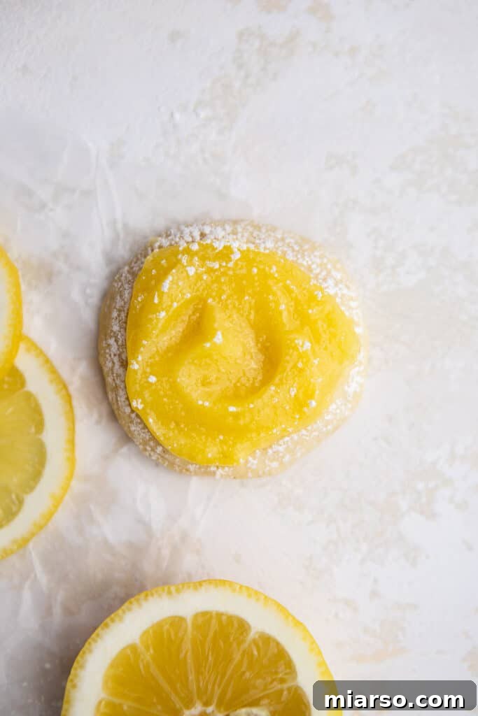 Mini lemon curd cookie