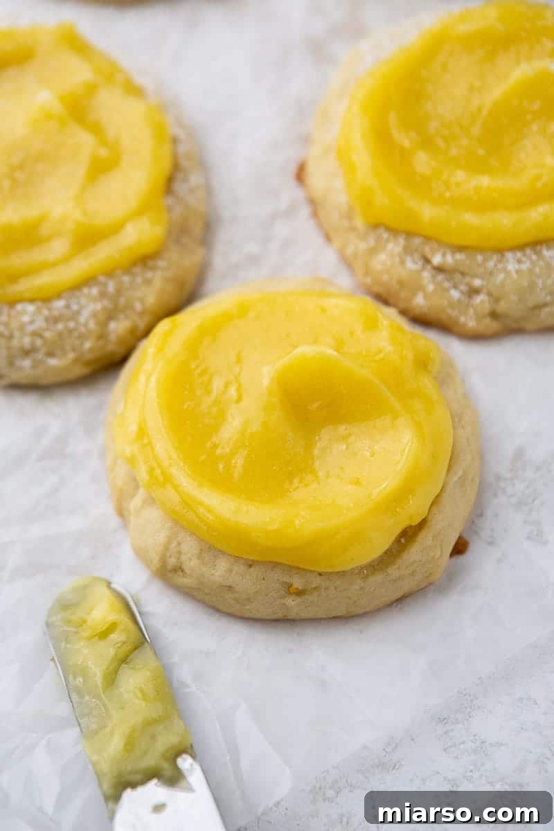 lemon curd frosted cookies