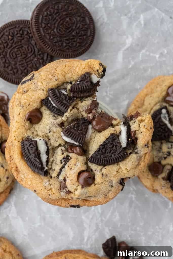 Ultimate Oreo Chocolate Chip Cookies 12 Overhead shot of oreo chocolate chip cookies