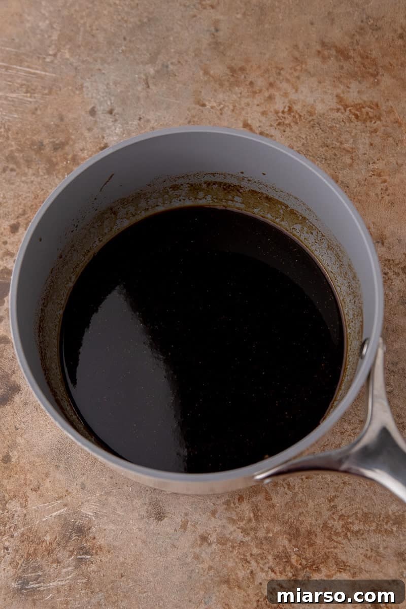 Gingerbread syrup in a pot