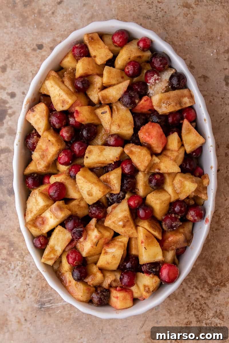 Fruit filling in a pan