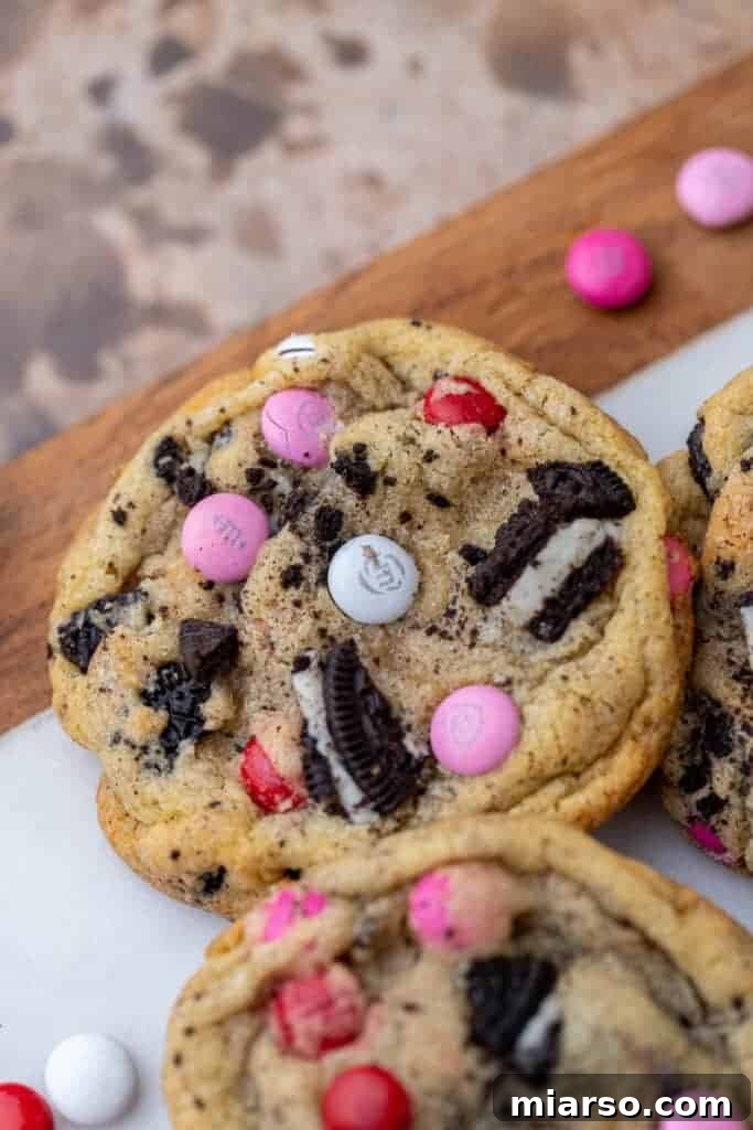 Valentine's day M&M's oreo cookies