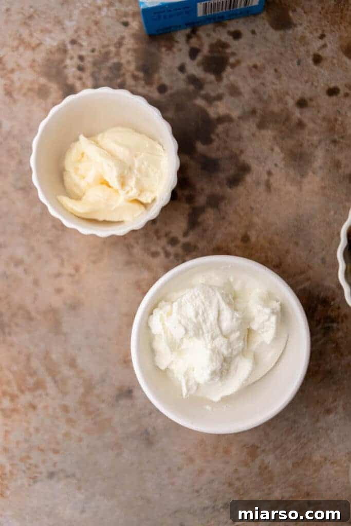 Greek yogurt and mayonnaise in a bowl