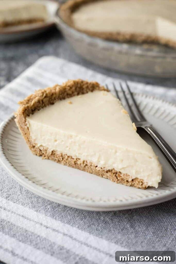 Vegan cheesecake pie