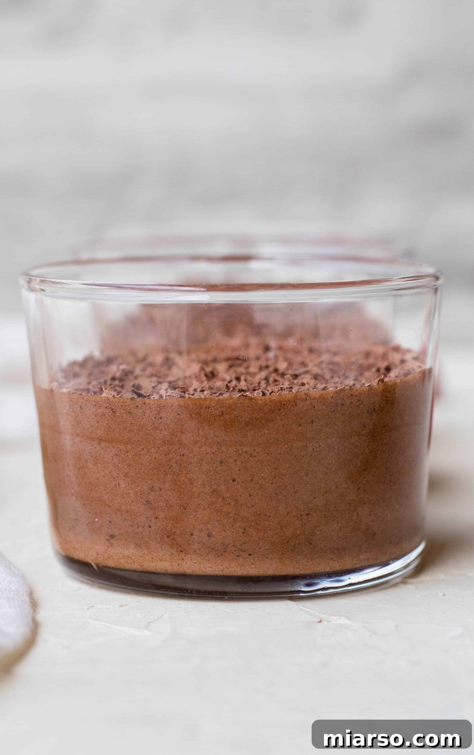 Folding chocolate into aquafaba