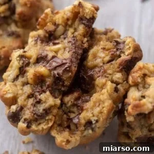 Levain Bakery Chocolate Chip Walnut Cookies