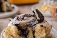 Oreo-Stuffed Cinnamon Rolls with Cream Cheese Glaze